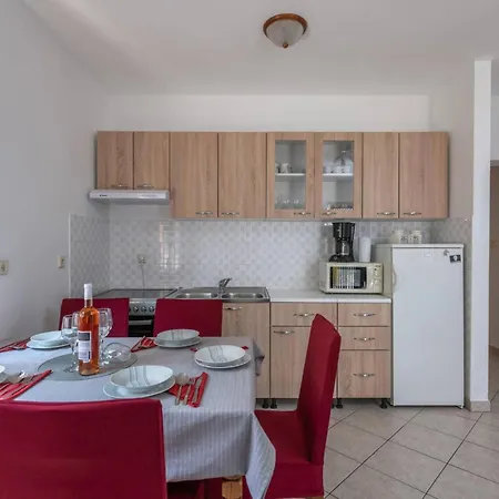 Sunce By Interhome Сasa de vacaciones