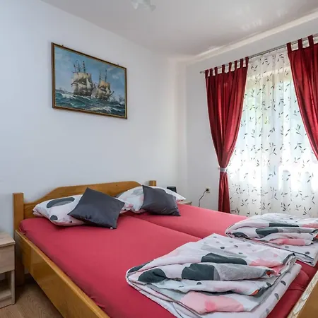 Сasa de vacaciones Sunce By Interhome